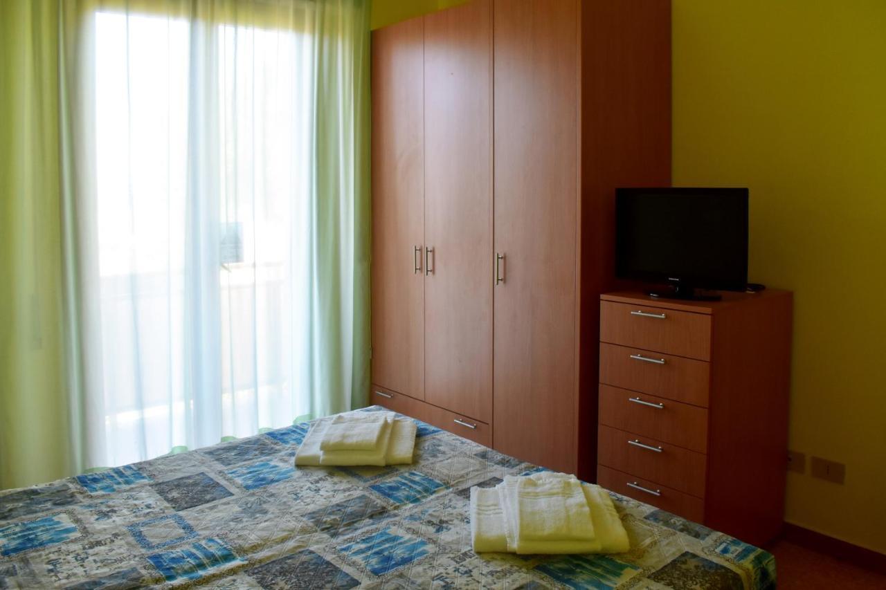 Casa Per Ferie Nostra Signora Tonfano * Marina di Pietrasanta